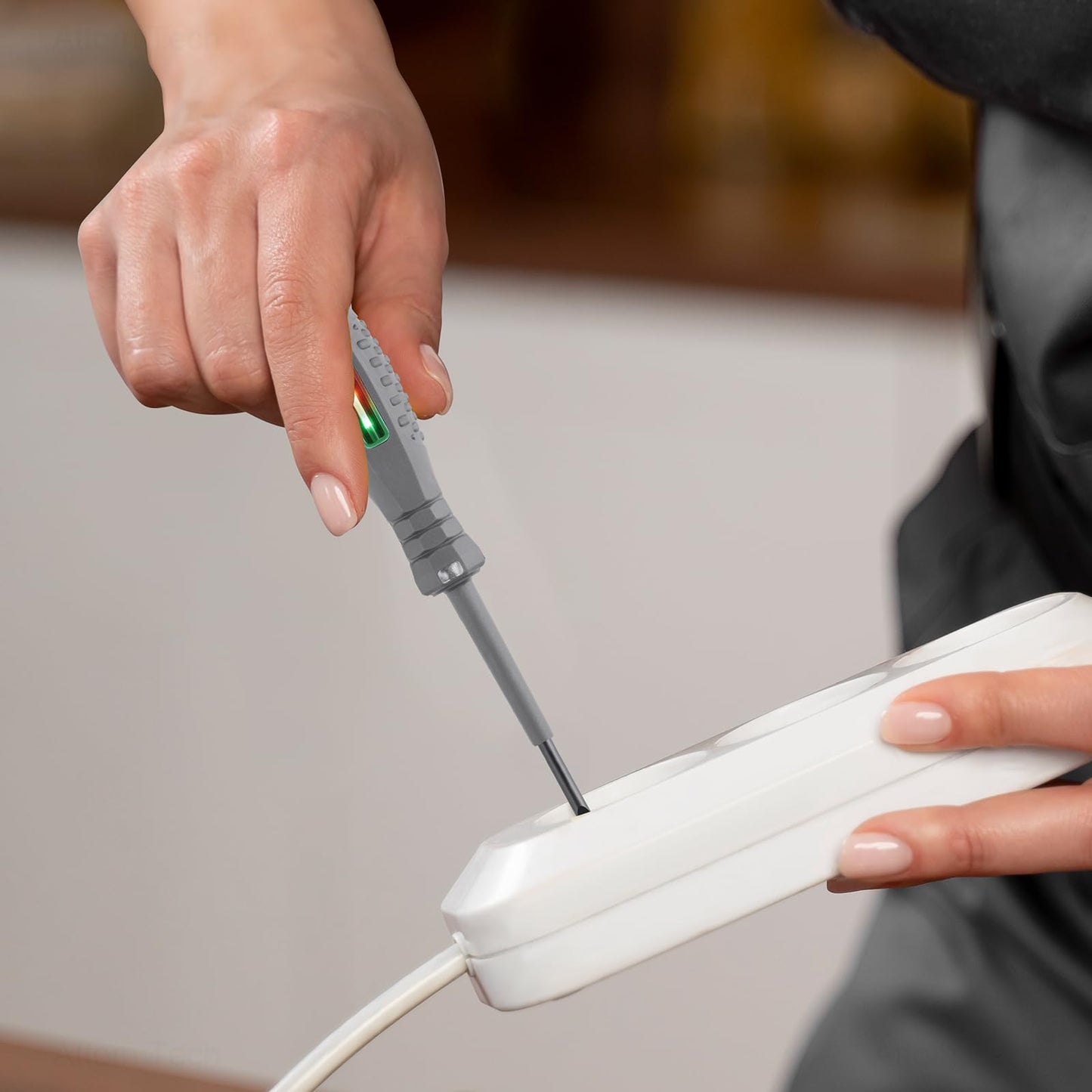 2PCS Voltage Tester Screwdriver Set